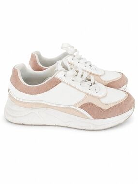 le chateau White and Blush Pink Women's Chunky Lace-Up Sneakers Sz 39